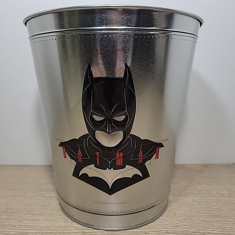 Batman 85th Anniversary Movie Theater Exclusive 130 oz. Popcorn Tin‎ NEW/UNUSED